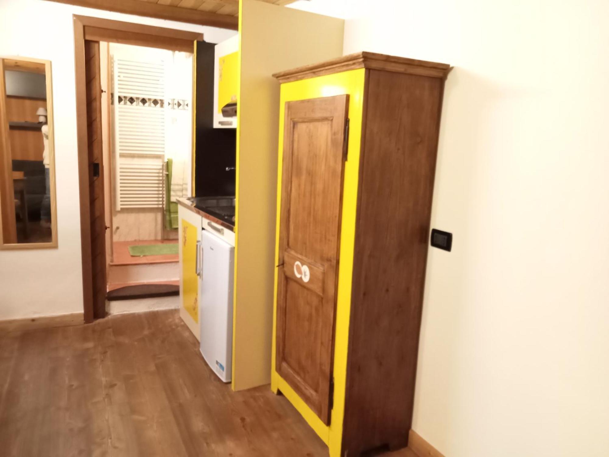 Domy Central Studio Аоста Екстериор снимка