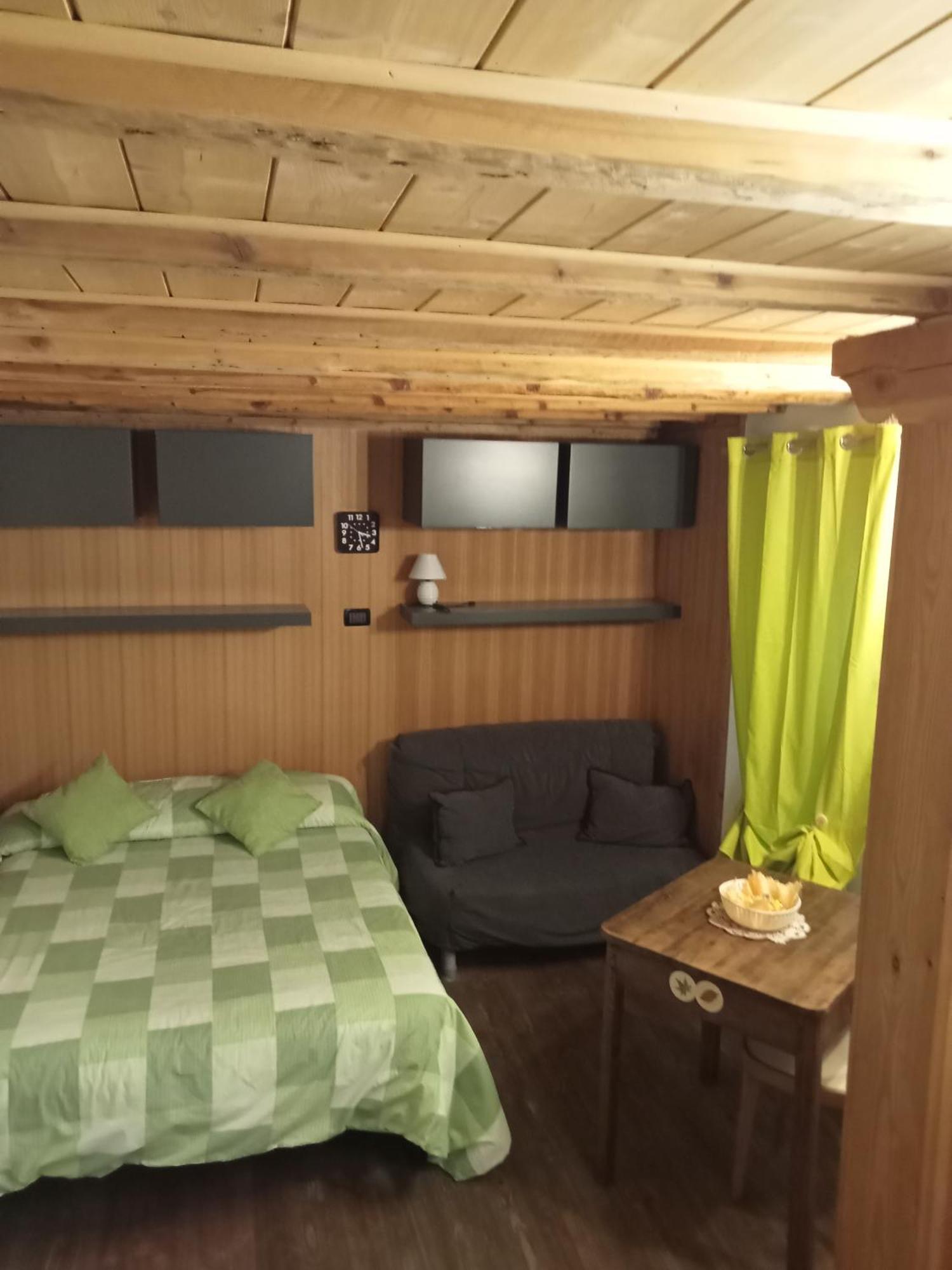Domy Central Studio Аоста Екстериор снимка
