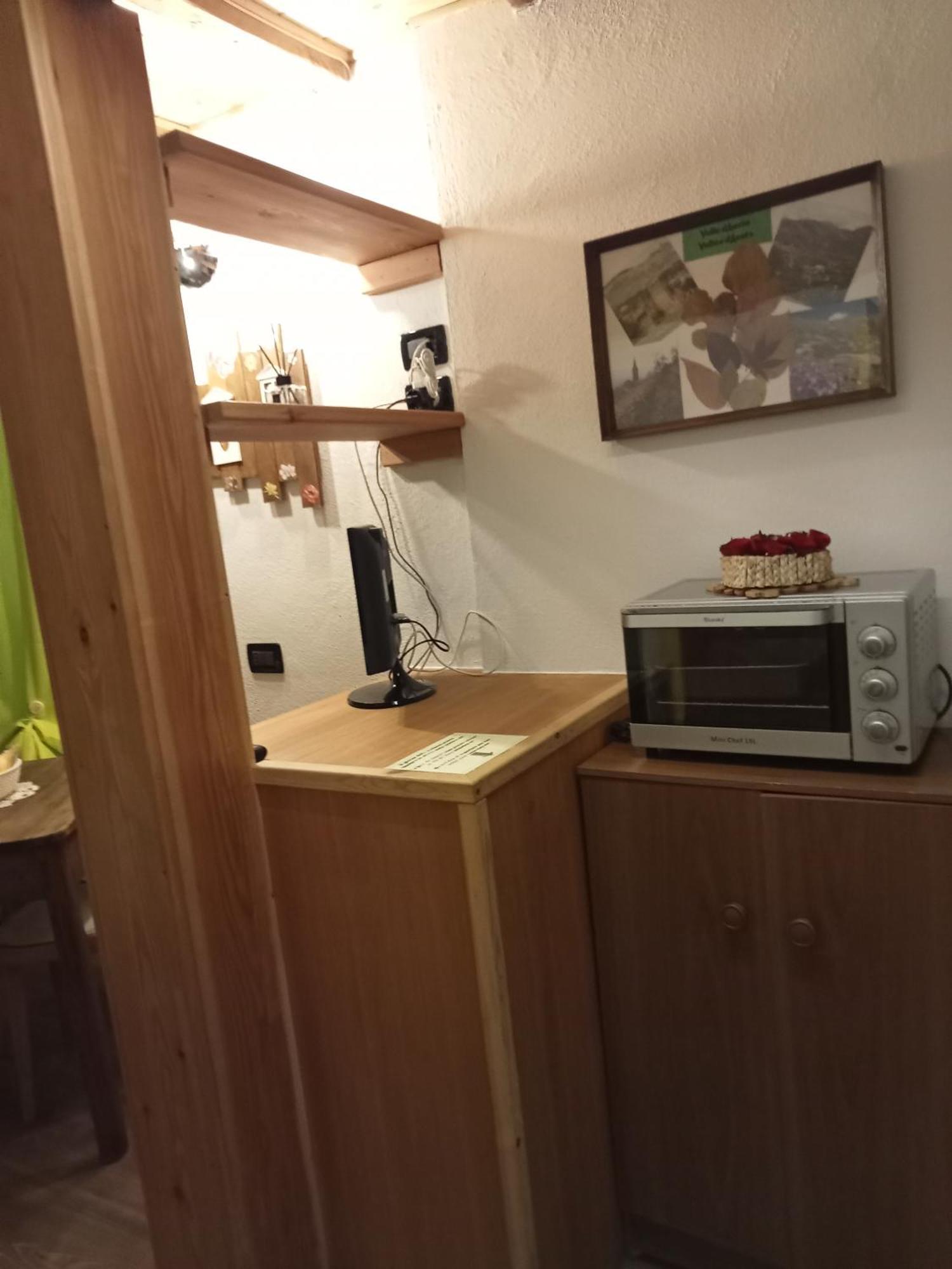 Domy Central Studio Аоста Екстериор снимка